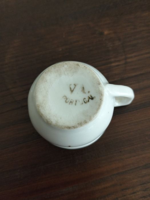 Peças decorativas VA, Ibis Aveiro, LAJ e outras, desde