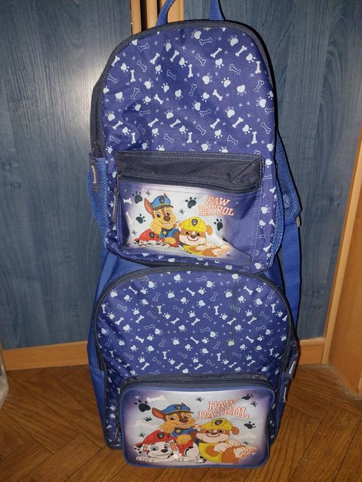 Дорожна дитяча валіза та рюкзак