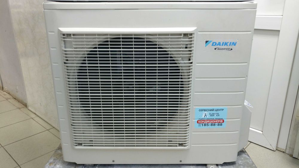 Кондиционер настенный инвертор Daikin FTXS50D2V1W б/у до 60 м2 монтаж