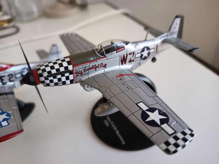 Avião de coleção p51