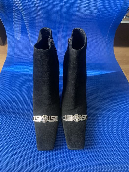 Ботильйони замшеві Cussi р.39