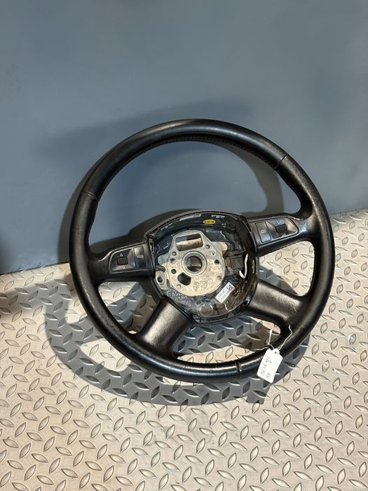 Volante Audi A6 4f2 C6
