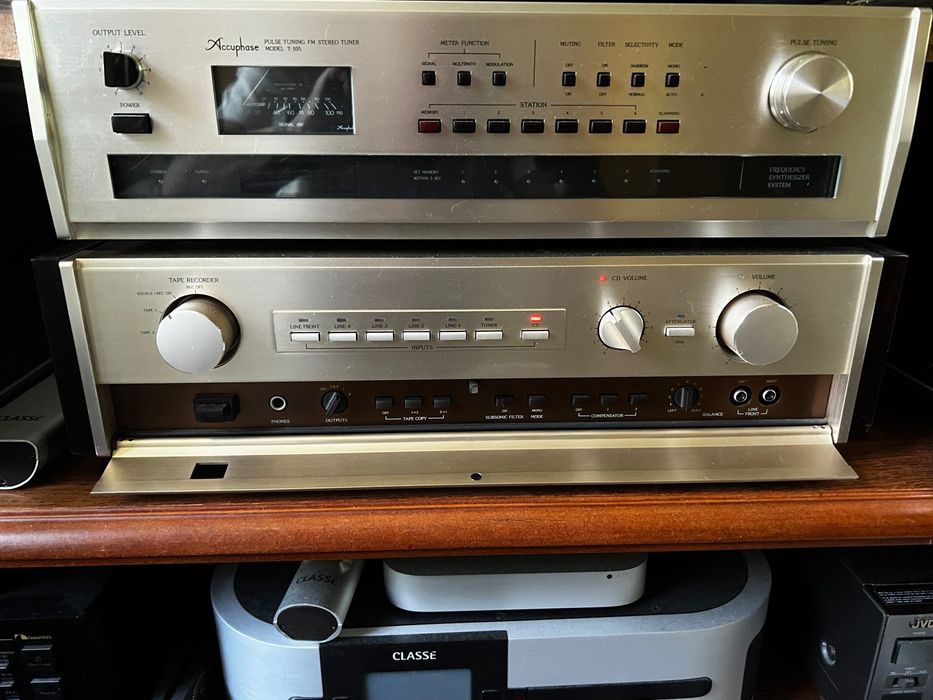 Accuphase C202 preamp