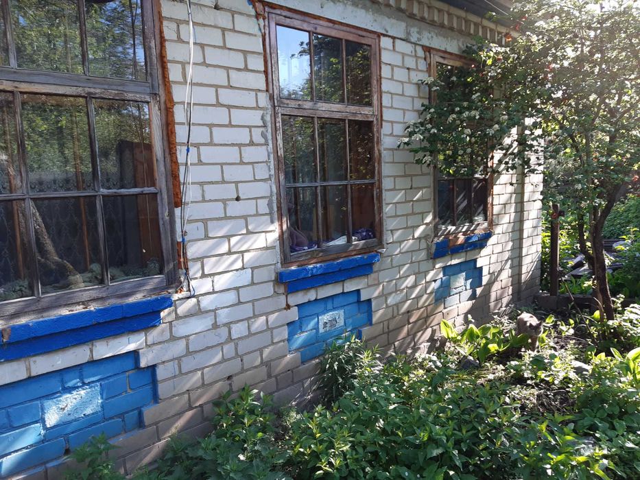 продаєм будинок із жилою літнєю кухнею