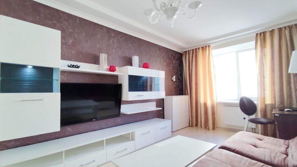 Продаж вул. Дениса Рачiнського,25А. 15 хв Метро