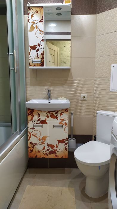 Здам 2-х кімнатну квартиру біля обласної лікарні