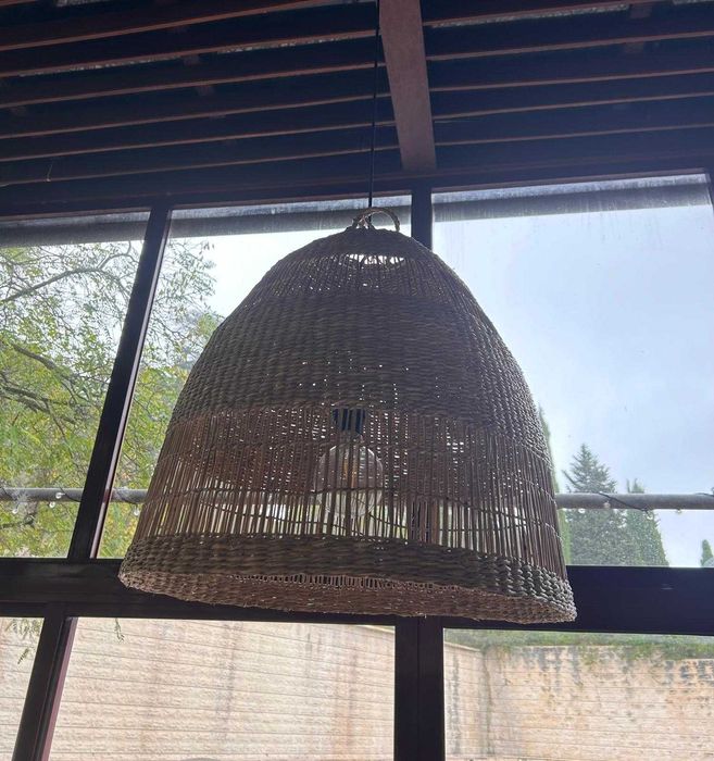 Abajur Ikea em bambu