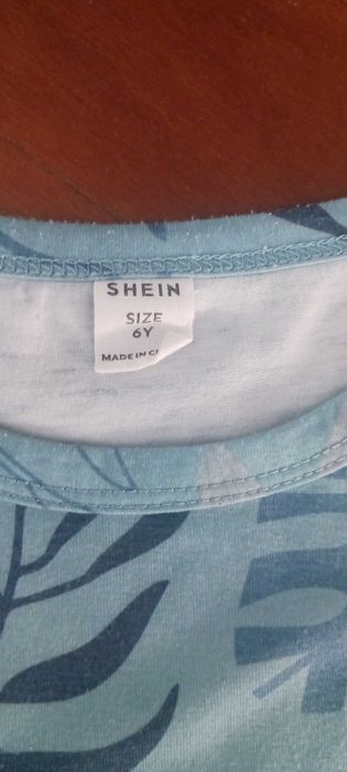 Conjunto de 5 t-shirts para criança - 6 anos