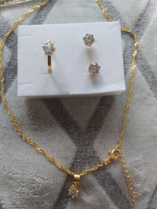 Zegarek plus biżuteria