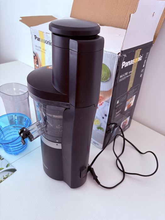 Wyciskarka wolnoobrotowa Panasonic MJ-L700 Nowa