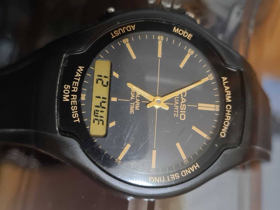 годинник  Casio AW- 90H