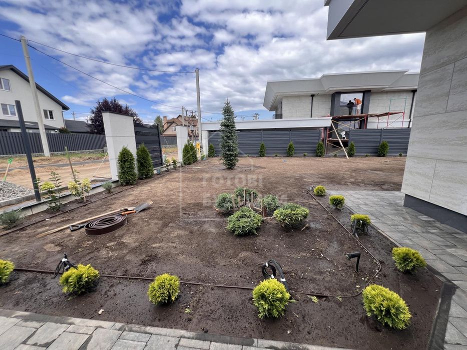 Продаж сучасного будинку в Ходосівці. Газ. Навіс. 20 хв до центру
