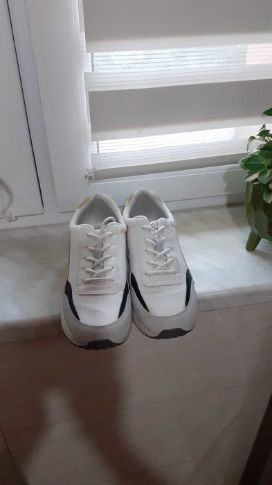 Buty sportowe adidasy