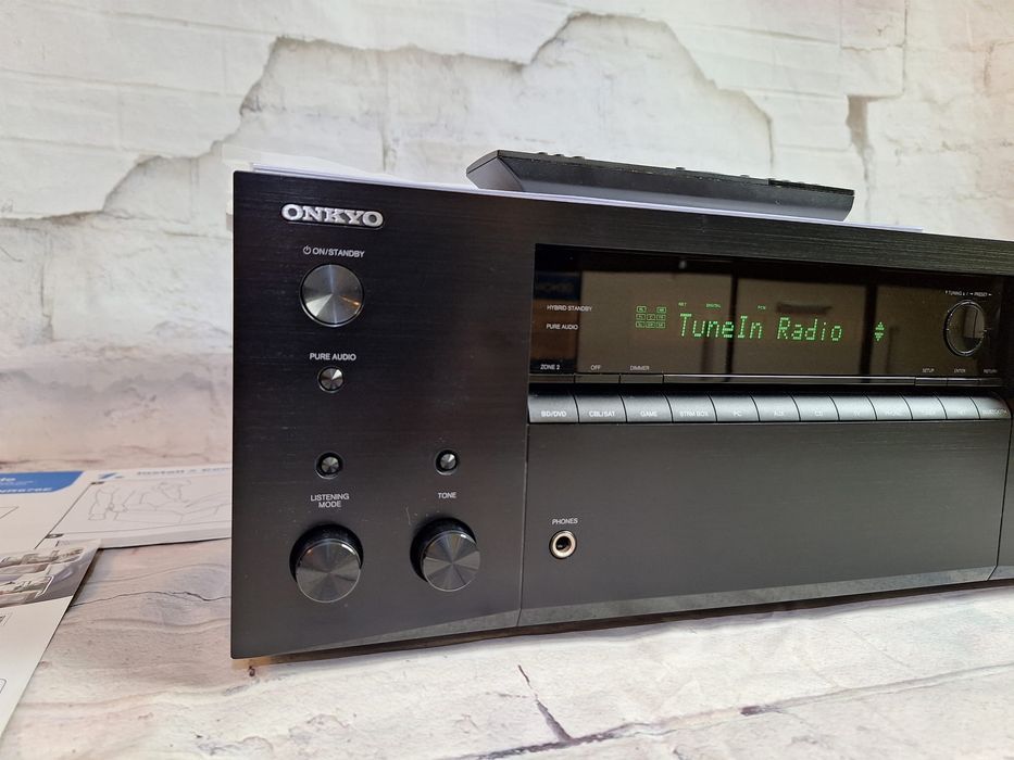 7.2 Onkyo TX-NR676 4k60p Dolby Atmos Vsion HDR BT Wi-Fi