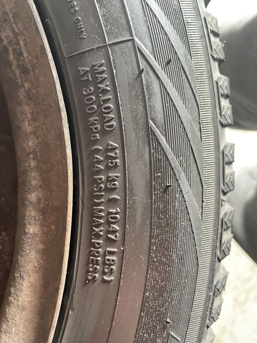 Колеса 175/65 R14 Toyo Observe GSI-5 зима