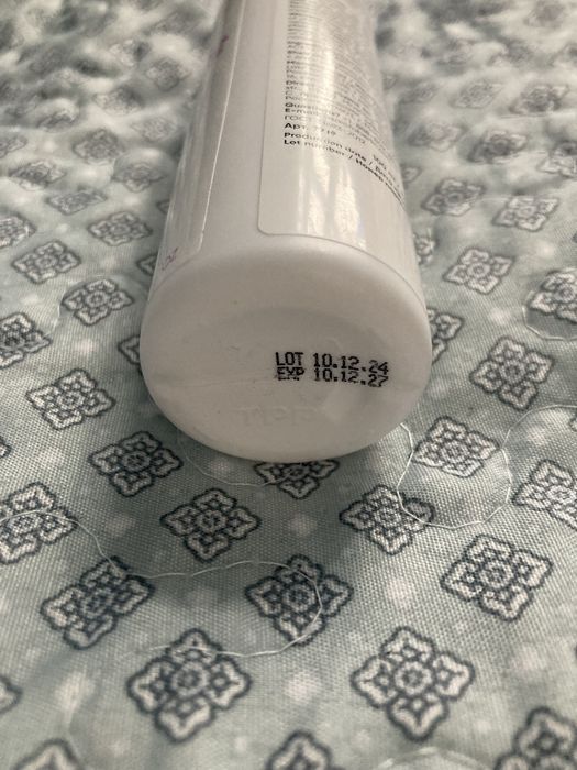 Faberlic Nail Cleanser & Sticky Residue Remover
