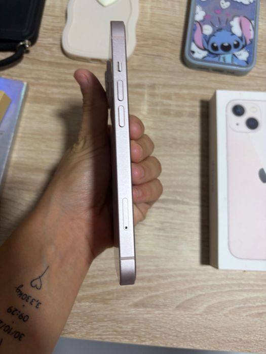 iPhone 13 128g/ capas /peliculas