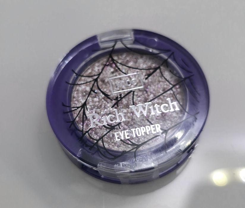 Wibo topper do powiek Rich Witch nowy