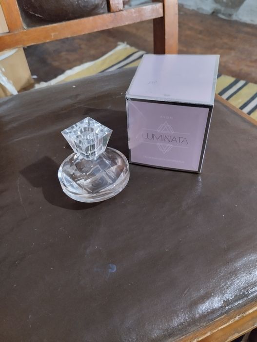 Парфуми ейвон невикористані