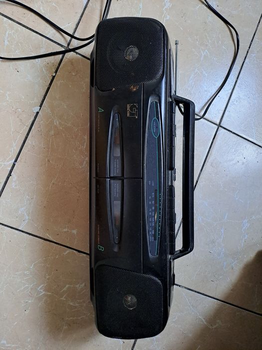 Radiomagnetofon Central Technic