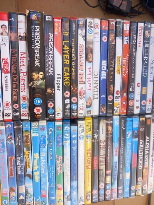 68 DVDs originais