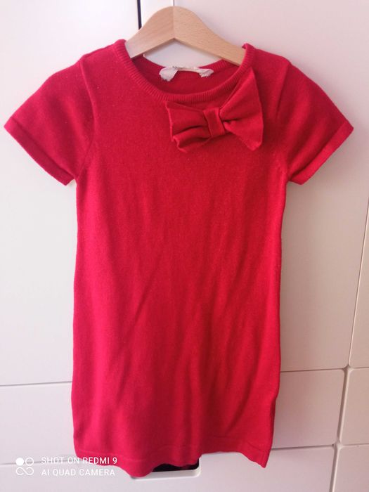 Brokatowa sukienka h&m 122/128 6-8 lat czerwona