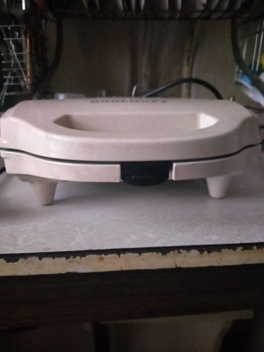 Продам электро кексницю.