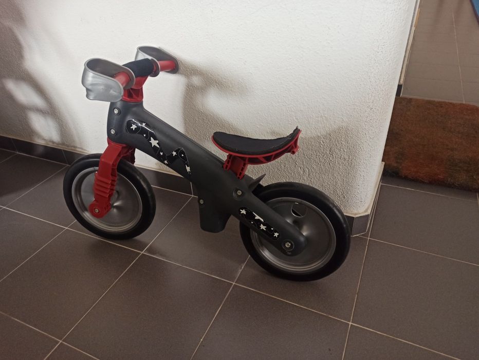 Bicicleta/mota para crianças