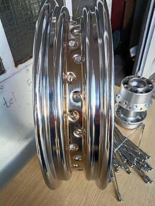 Harley Davidson felga 16x3,00, piasta tył, szprychy