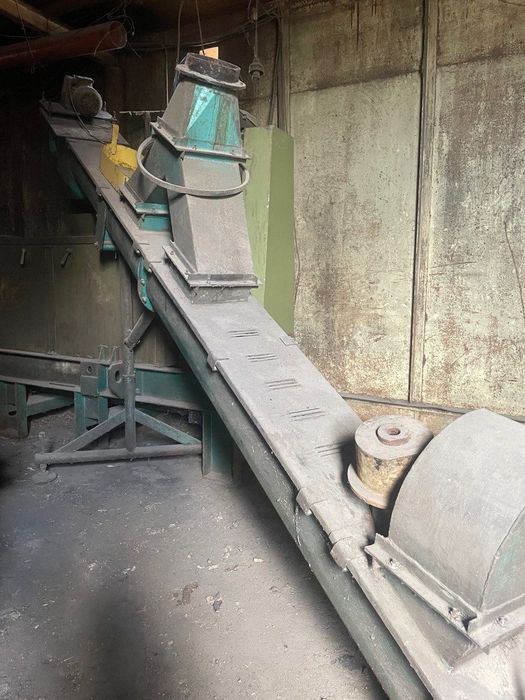 Екструдер для переробки сої