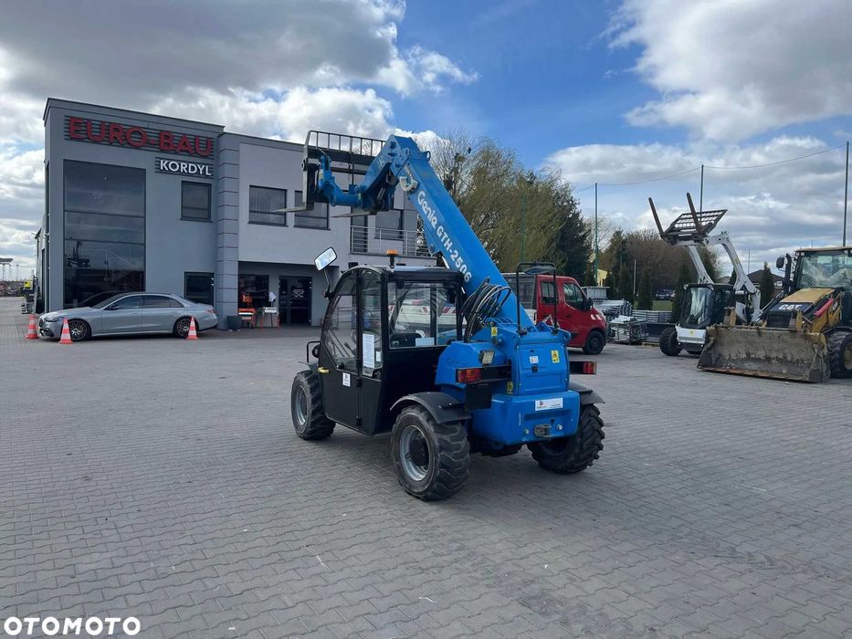 Ładowarka teleskopowa Genie GTH-2506 TEREX R.2016/17 Manitou 625 MERLO
