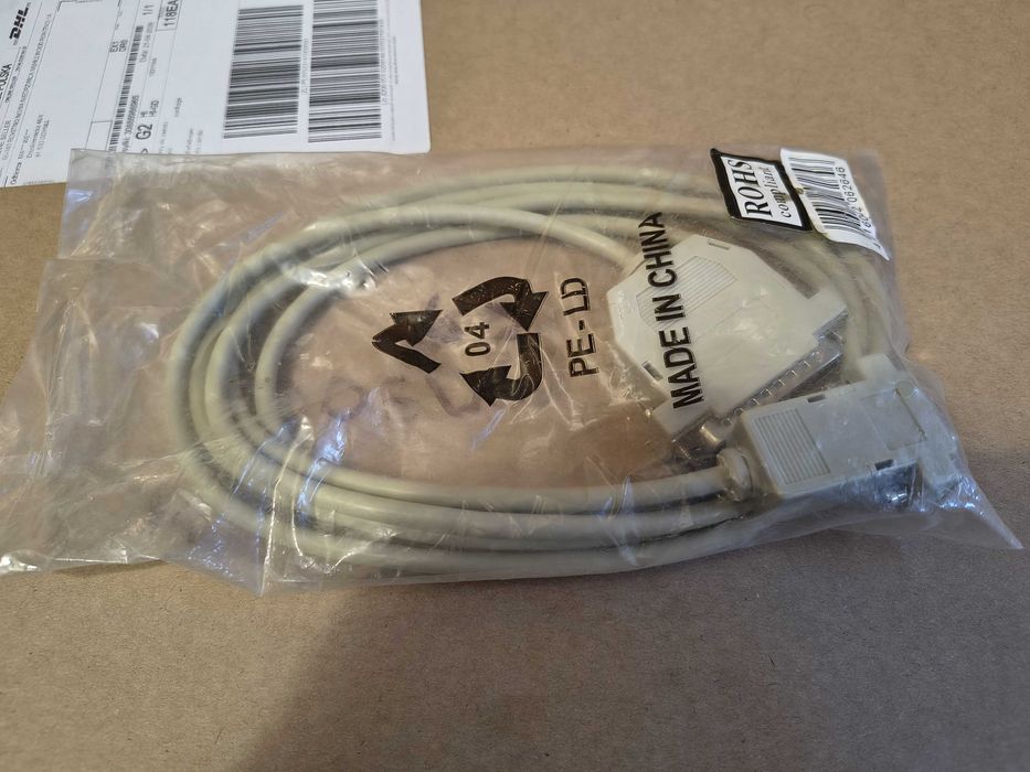Kabel szeregowy / null modem DB9 - DB25 1,8m