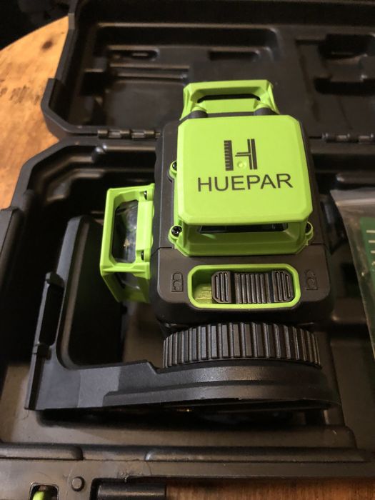 Aparelho de lazer com tripé