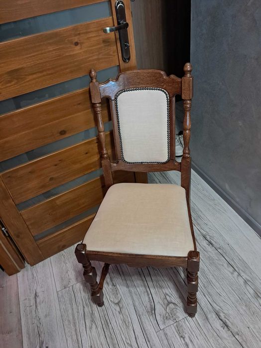 Zestaw jadalniany stół + 6 krzeseł