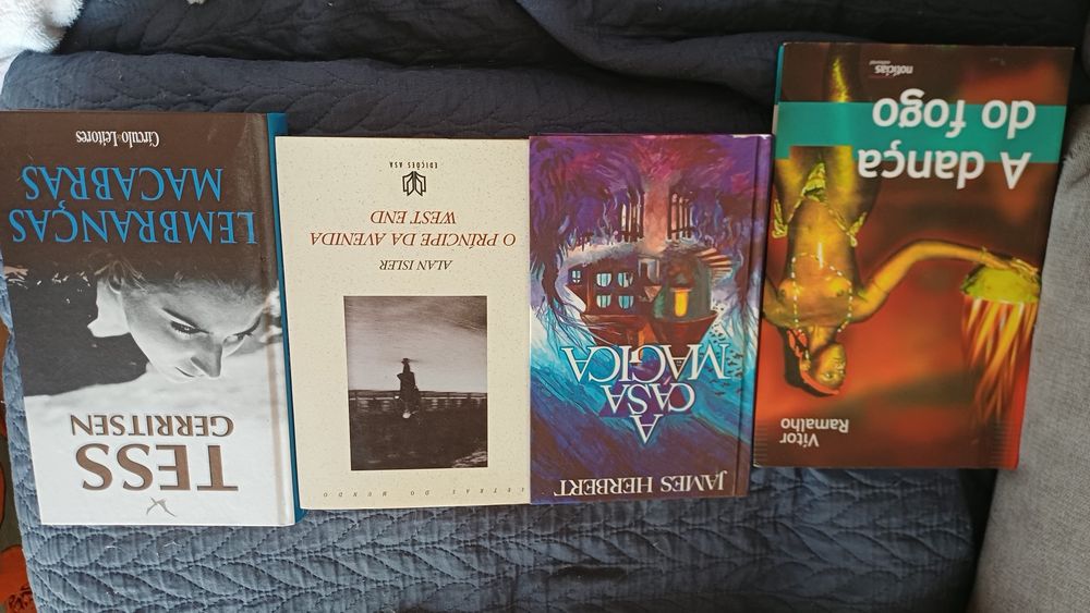 Livros em estado razoável