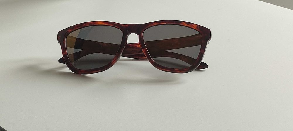 Óculos de sol Hawkers Carey - Vegas Gold One (como novo)