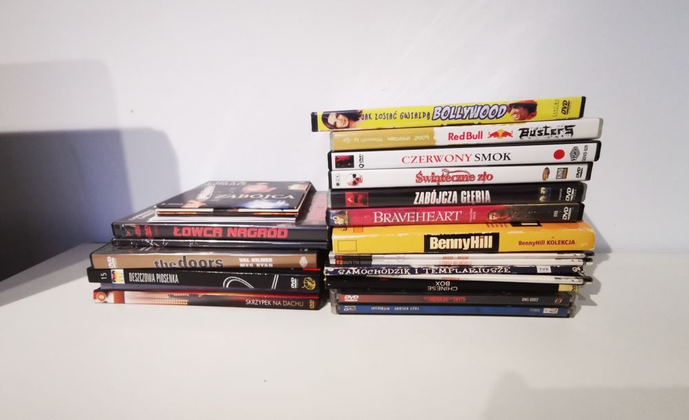 Zestaw 37 płyt DVD przeróżna tematyka, kilka unikatów
