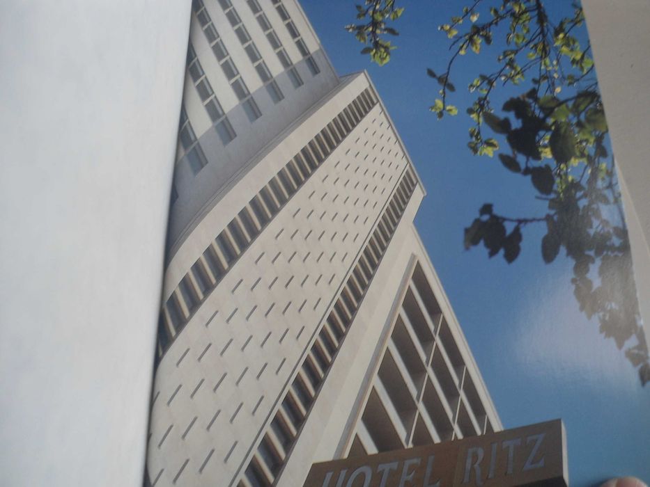 Livro Hotel Ritz (apresentação para venda)