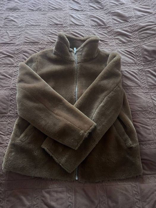 Продам модну куртку