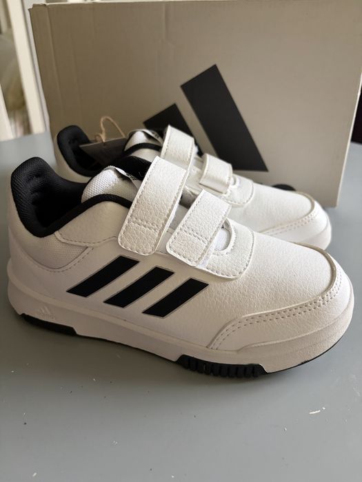 Кросівки на хлопчика