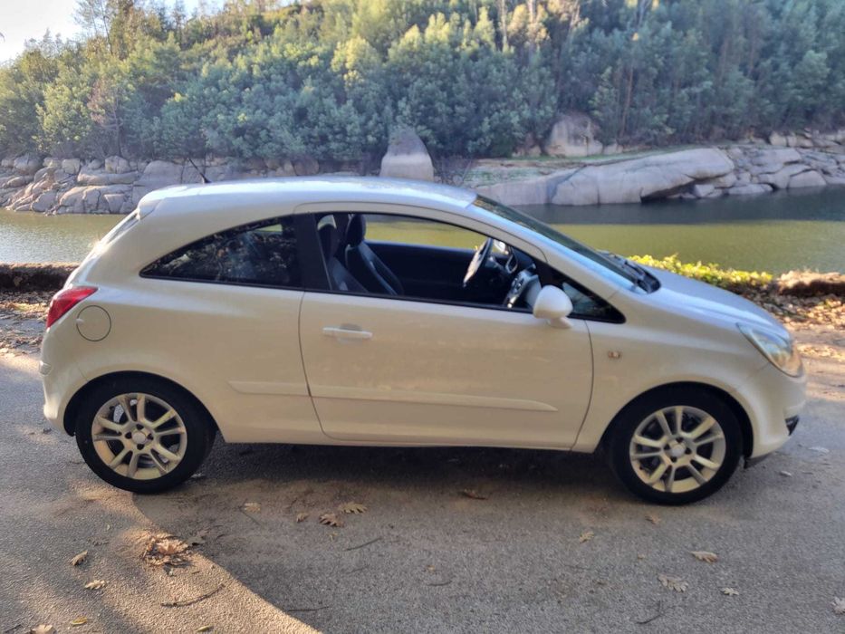 Opel Corsa 1.3 Cdti 2007 c/Android Auto GPS e Bluetooth