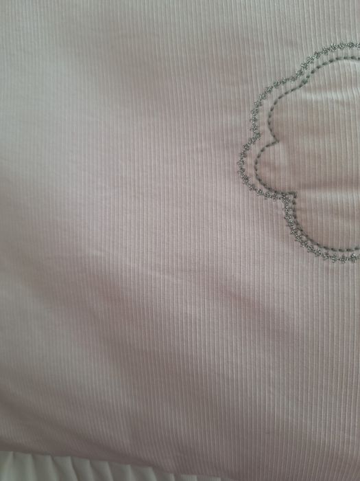 Conjunto para berço marca Nougatine