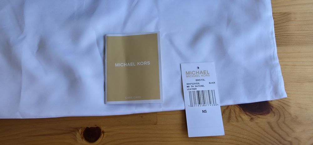 Mala em pele Michael Kors