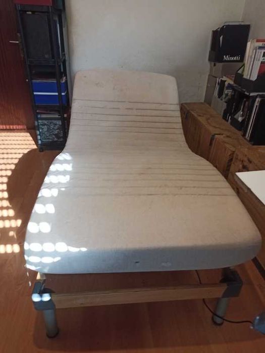 Cama Articulada Elétrica com Colchão Anti Escaras