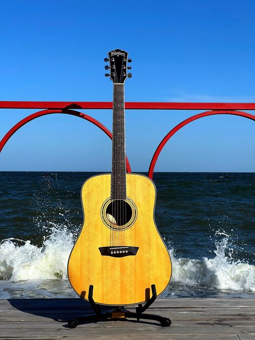 Гитара акустическая Washburn WCD18 с цельным топом. + чехол в подарок!