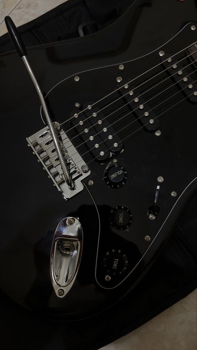 guitarra eletrica fender squier stratocaster