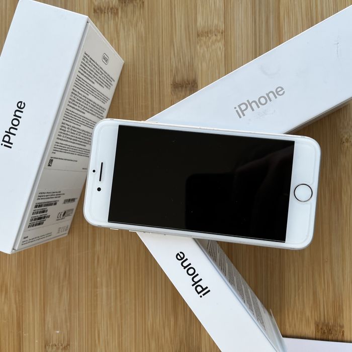 Iphone 7 32 GB kolor srebrny