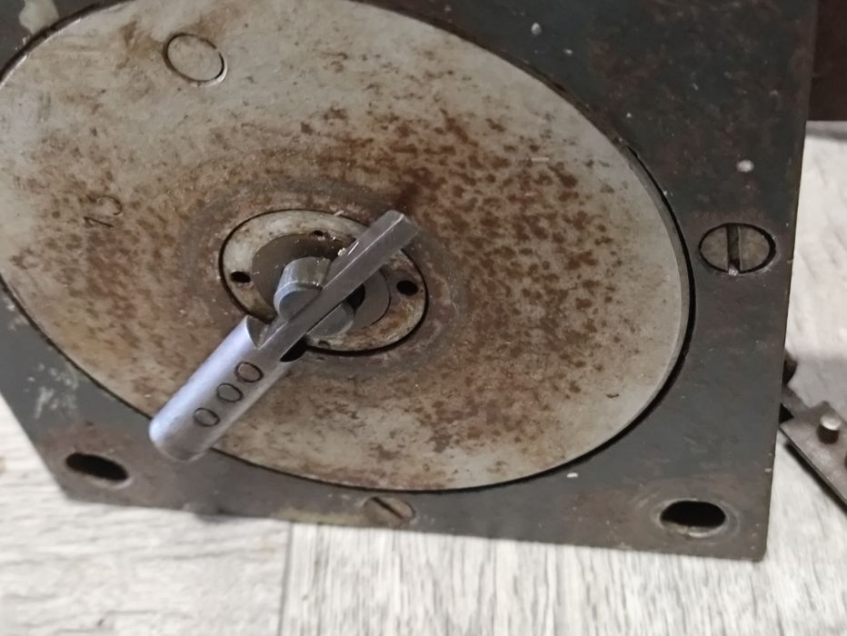 Замок гаражный с секретом 3 ключа