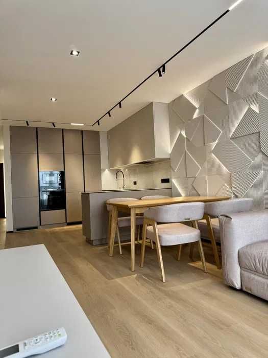 Краща 3-кімнатна 76м²! Варшавський, Виговського 44, Нивки, Виноградар