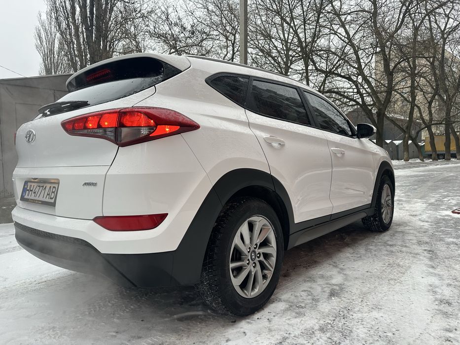 Продам hyundai tucson